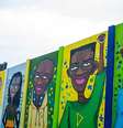 <p>Muro grafitado ganhou elogios de torcedores que assistiram jogos na Arena Corinthians</p>  Foto: BBC News Brasil
