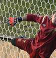 <p>Casillas admitiu que quer ver o jogo do Brasil, mas considera a Espanha como favorita absoluta</p>  Foto: AFP