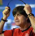 <p>Joachim L&ouml;w, t&eacute;cnico da Alemanha</p>  Foto: Reuters