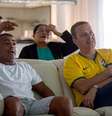 Romário e Eduardo Campos durante a partida da Seleção Brasileira pela segunda rodada da primeira fase da Copa do Mundo  Foto: Facebook / Reprodução