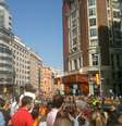 <p>Além dos espanhois, muitos turistas encheram as ruas de Madri, curiosos para assistir à cerimônia</p>  Foto: Rachel Costa / Especial para Terra