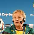<p>Volker Finke rebateu suspeitas sobre postura de Camarões em jogo contra o Brasil</p>  Foto: Ricardo Matsukawa / Terra