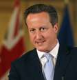 <p>Primeiro-ministro da Grã-Bretanha, David Cameron fala durante uma coletiva de imprensa conjunta com o secretário-geral da Otan, Anders Fogh Rasmussen, em Downing Street, centro de Londres, em 19 de junho</p>  Foto: Reuters