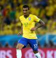Luiz Gustavo estava em boa fase no Wolfsburg  Foto: Getty Images