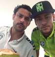 <p>Neymar posta selfie com Fred no Instagram</p>  Foto: @neymarjr/ Instagram / Reprodução