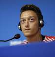 Ozil é alemão de origem turca  Foto: AP
