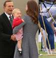 <p>Assim como sua mãe, príncipe George também repete roupas! Durante a visita da família real à Austrália, George usou um macacão listrado de vermelho e branco combinado com casaquinho também vermelho e, recentemente, em um jogo de polo, apareceu com o mesma peça</p>  Foto: Getty Images 