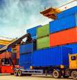 Só em 2013, um total de 33.559 empresas brasileiras importaram até R$ 1 milhão segundo dados do Ministério do Desenvolvimento, Indústria e Comércio Exterior  Foto: Shutterstock