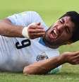 Luis Suárez foi banido do futebol por quatro meses  Foto: Getty Images 