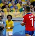 Chileno mandou na trave a chance de eliminar o Brasil na última Copa do Mundo  Foto: Ricardo Matsukawa / Terra