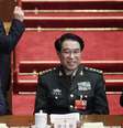 <p>Nesta imagem de arquivo, o vice-Presidente da Comissão Militar Central da China, Xu Caihou assiste à cerimónia de abertura do Parlamento chinês, o Congresso Nacional do Povo, no Grande Salão do Povo, em Pequim, em 5 de março de 2012</p>  Foto: Reuters
