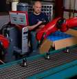 <p>Robô Baxter foi criado para trabalhar na linha de produção</p>  Foto: Divulgação