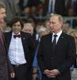 <p>O presidente Petro Proshenko encontra o presidente&nbsp;Vladimir Putin durante a&nbsp;cerim&ocirc;nia de comemora&ccedil;&atilde;o do 70 &ordm; anivers&aacute;rio do Dia D na Normandia, em 06 de junho</p>  Foto: Alexander Zemlianichenko / Pool / Reuters