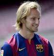 Ivan Rakitic vestirá a camisa 4 do clube catalão  Foto: Josep Lago / AFP