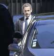 <p>O ex-presidente francês Nicolas Sarkozy deixa sua residência nesta quarta-feira, 2 de julho, em Paris</p>  Foto: Gonzalo Fuentes / Reuters
