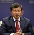<p>Ministro das Rela&ccedil;&otilde;es Exteriores da Turquia, Ahmet Davutoglu fala com a aimprensa&nbsp;em Ancara, em 3 de julho</p>  Foto: Umit Bektas / Reuters