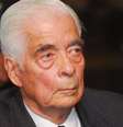 <p>O crime cometido por&nbsp;Luciano Men&eacute;ndez havia sido encoberto pela ditadura</p>  Foto: Twitter