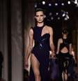 Desfila da Atelier Versace na Semana de Moda de Paris  Foto: Pascal Le Segretain / Staff / Getty Images 