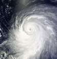 <p>Imagem de satélite da Nasa mostra o tufão Neoguri no Oceano Pacífico se aproximando do Japão</p>  Foto: Nasa / Reuters