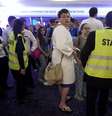 <p>Pessoas buscam abrigo no porão de um hotel em Tel Aviv, enquanto sirenes soam como alerta de ataque aéreo, depois que um míssil foi disparado a partir da Faixa de Gaza, nesta terca-feira, 8 de julho</p>  Foto: AP