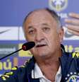 Luiz Felipe Scolari durante coletiva de imprensa no dia seguinte à derrota para a Alemanha  Foto: Ricardo Matsukawa / Terra