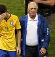 Técnico Luiz Felipe Scolari durante partida entre Brasil e Alemanha, em que seleção foi derrotada por 7 x 1 no Mineirão, Belo Horizonte. 8/7/2014.  Foto: Ruben Sprich / Reuters