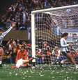 Kempes comemora gol na final contra a Holanda que deu à Argentina seu primeiro título  Foto: AFP