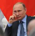 <p>Presidente russo, Vladimir Putin participa de&nbsp;uma reuni&atilde;o com membros da C&acirc;mara P&uacute;blica no Kremlin, sede do governo,&nbsp;em Moscou, na quarta-feira, 9 de julho</p>  Foto: RIA Novosti Kremlin, Mikhail Klimentyev / AP