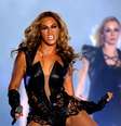 <p>Cantora &eacute; indicada em oito categorias da premia&ccedil;&atilde;o</p>  Foto: Ezra Shaw / Getty Images 