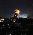 Bombardeio de Israel sobre a Faixa de Gaza atinge novos alvos em Rafah  Foto: Abed Sha'at / Reuters
