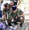 <p>Mais cedo, soldados libaneses inspecionaram restos de um proj&eacute;til que teria sido lan&ccedil;ado contra Israel</p>  Foto: Karamallah Daher / Reuters