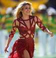 <p>Shakira e Ivete Sangalo empolgaram público no Maracanã durante a cerimônia de encerramento</p>  Foto: Matthias Hangst / Getty Images