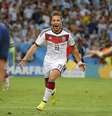 <p>Grande promessa da Alemanha no ciclo que antecedeu a Copa do Mundo, Götze viveu altos e baixos na Copa do Mundo até o gol decisivo</p>  Foto: Sergio Moraes / Reuters