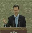 O presidente Bashar al-Assad discursa durante cerimônia de posse para novo mandato em meio à guerra na Síria; a cerimônia foi transmitida pela televisão estatal do país  Foto: Televisão Síria / AFP