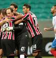Rogério Ceni abriu o placar de Bahia x São Paulo em cobrança de pênalti  Foto: Edson Ruiz/COOFIAV / Gazeta Press
