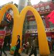 Rede de fast food parou de vender alimentos do fornecedor acusado de adulterar a validade das carnes  Foto: Getty Images 