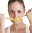 <p>Uma em cada quatro mulheres admite que faz uma verdadeira pregação para as amigas sobre as consequências e benefícios de alguns alimentos</p>  Foto: Getty Images 