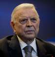 <p>Marin assinou documento seguindo novas normas da Fifa</p>  Foto: Mauro Pimentel / Terra