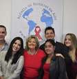 <p>A equipe que trabalha na Ag&ecirc;ncia. O portal &eacute; atualizado diariamente e conta com o financiamento do Senac e da C&acirc;mara Municipal de S&atilde;o Paulo</p>  Foto: @Agência-de-Notícias-da-Aids/Facebook / Reprodução