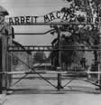 Breyer é suspeito de ter trabalhado como guarda no campo de concentração de Auschwitz   Foto: Arquivo / AP