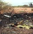 <p>Restos do avião da Air Algerie que caiu no Mali em julho de 2014, matando as 116 pessoas a bordo</p>  Foto: AFP