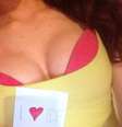 Mulheres apoiam soldados israelenses com fotos sensuais no Facebook  Foto: Facebook / Reprodução