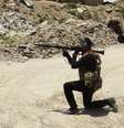 Pelo menos 3 civis morreram após disparos contra posições jihadistas nesta segunda-feira  Foto: Osama Al-dulaimi / Reuters