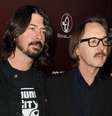 Dave Grohl, líder do Foo Fighters, e o produtor Butch Vig  Foto: Kevin Winter / Getty Images 