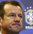 <p>Dunga prometeu mesclar "veteranos e jovens" em sua primeira convocação, na terça-feira</p>  Foto: Ricardo Moraes / Reuters