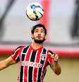 <p>Ainda com os direitos ligados ao Corinthians, Pato tem chances de voltar ao futebol europeu</p>  Foto: Buda Mendes / Getty Images 