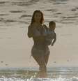 Kim Kardashian e North West em Punta Mita, no México  Foto: Instagram / Reprodução
