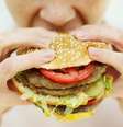 <p>Motivo da perda da popularidade dessas redes acontece porque muitos americanos estão procurando alimentos mais saudáveis </p>  Foto: Thinkstock