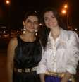 A agente policial Livia Duarte Fiori e a irmã caçula Ana Maria (de branco) em foto tirada uma semana antes do assassinato da moça  Foto: Arquivo Pessoal