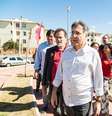 <p>O candidato do PT ao governo de Minas Gerais, Fernando Pimentel, em campanha na Vila São José, em Belo Horizonte</p>  Foto: Divulgação